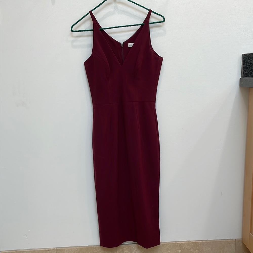 Dress the Population Red V-Neck Sheath Midi Dress